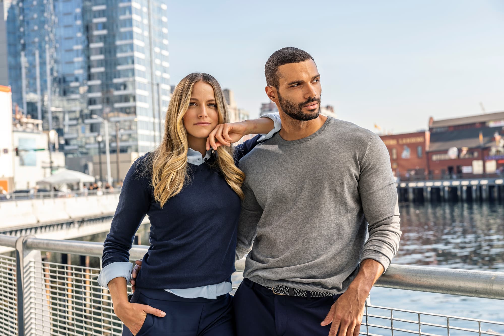 Oakville V-Neck Women